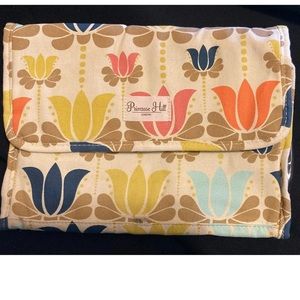 Primrose Hill London Women Cosmetic /Jewelry Travel hanging Bag
